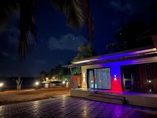 Glasswater by THE BACKWATER HOMESTAY