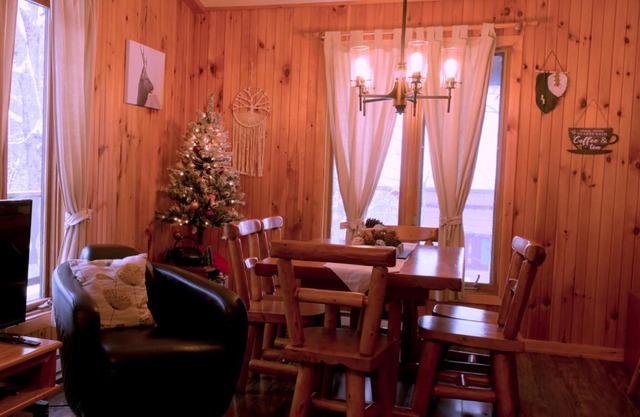 Glazonki Cozy Chalet