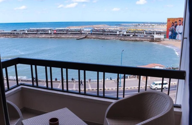 Gleem Luxury Apartments