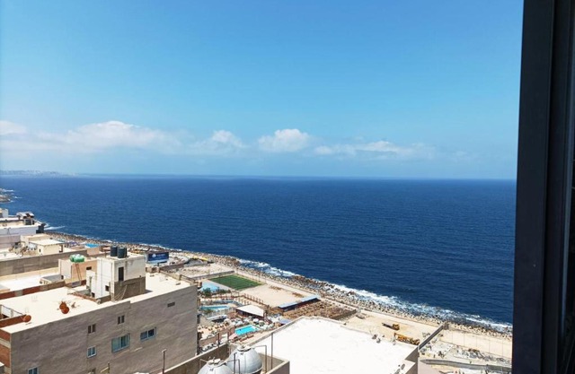 Gleem SeaView 8
