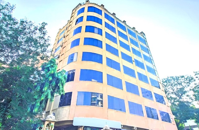 Glitz Hotel P Inn