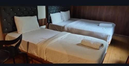 Glitz Hotels New Pacific - Nr International Airport Mumbai