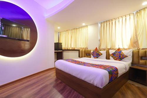 Glitz Hotels The Rio - Nr Solitaire Corporate Business Park