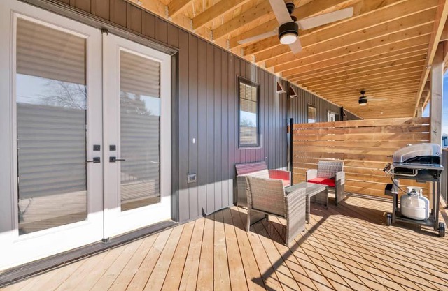 GLOBALSTAY . New Townhomes 16 Guests, BBQ, Parking