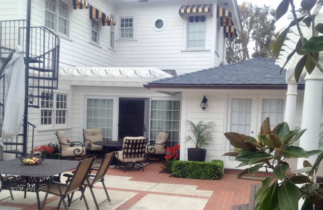 Glorietta Bay Breeze Beach Cottage- 4bd / 4bth Sleeps 8 Bay View!