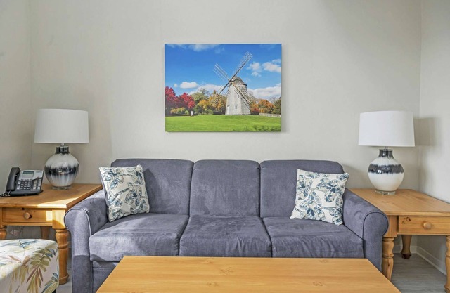 Glorious Top Floor Unit w/ Loft + Heated Pool