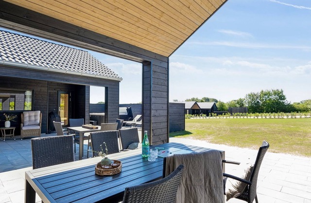 "Glum" - 200m from the sea by Interhome