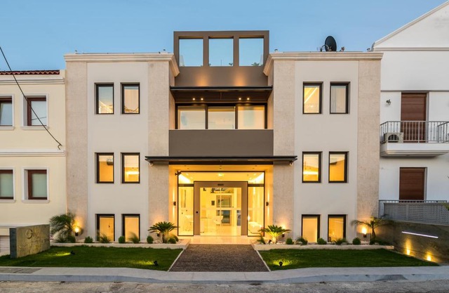 GM exclusive Luxury Suites & SPA
