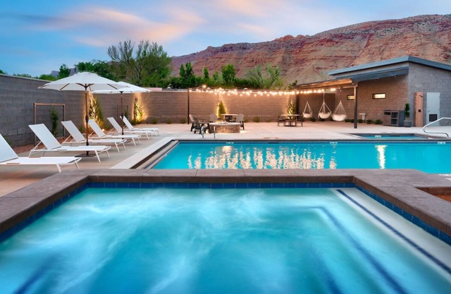 Gnarnia | Two Queen + Sofa Bed at Gravity Haus Moab, Pool, Pets Are Allowed