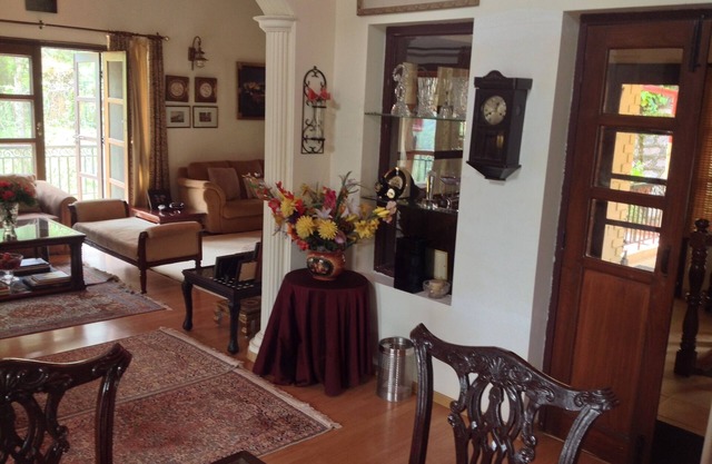 La propia casa de Dios - un complejo idílico en las colinas de Kumaon, en el norte de la India