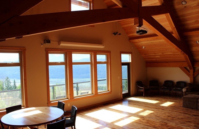 God's Peaks Lodge - Christian Retreat Center