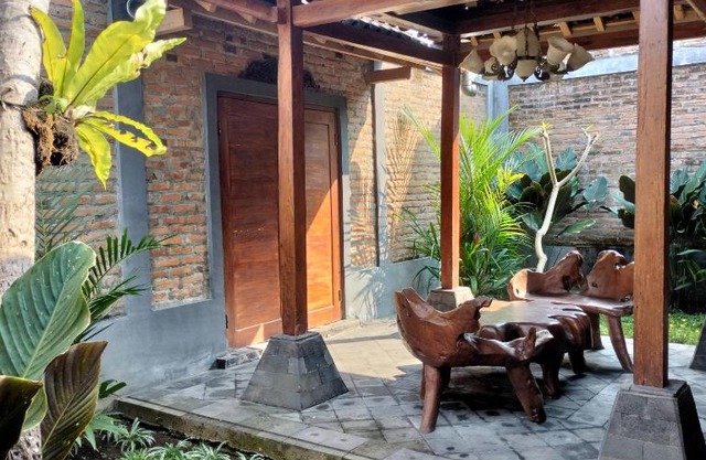 Godean omah ndeso homestay