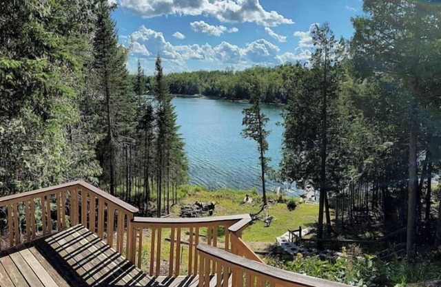 God’s Country Getaway! Entire cabin on Turtle Lake