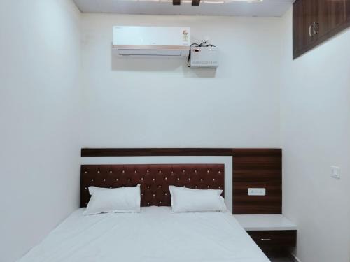 Goenka Home Stay Barsana