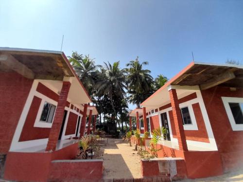 Gokarna Beach Front Cottages