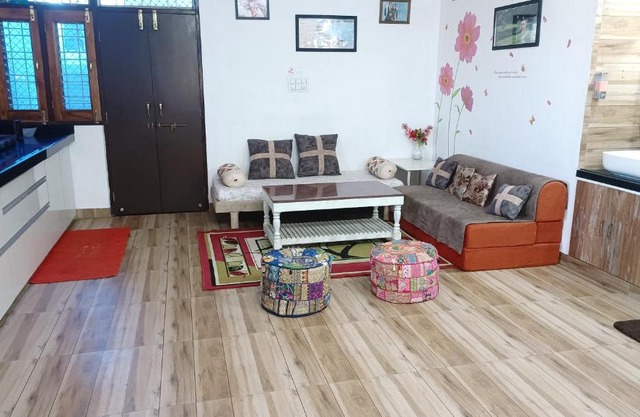 Gokul Niwas Home Stay Three