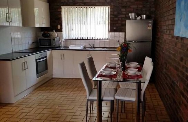 Gol Gol Holiday Apartments