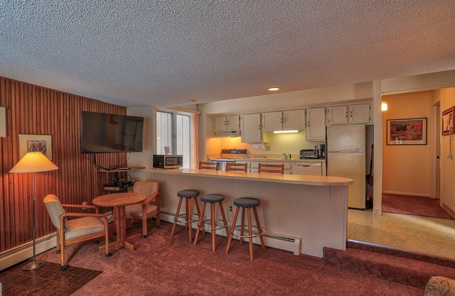 Gold Camp II E89 Condo