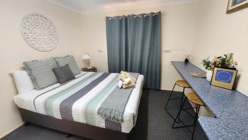Gold City Motel