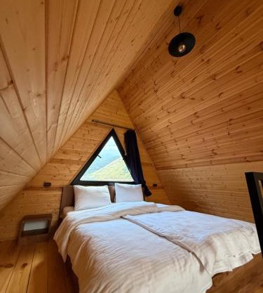 Gold cottages Kazbegi