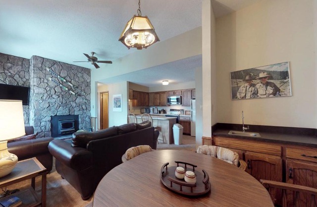 Gold Creek 208