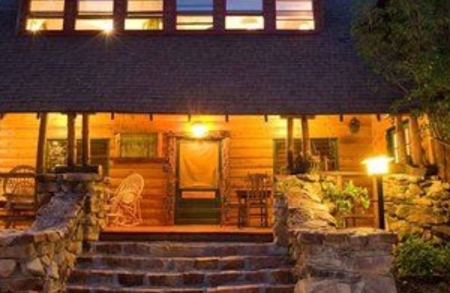 Gold Mountain Manor Bed and Breakfast