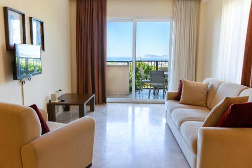 Goldcity 2 Bedroom Villa with Free Aquapark
