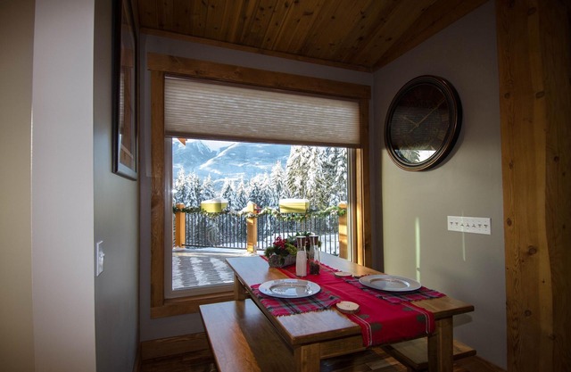 Golden Acres Mountain Lodge-Loft