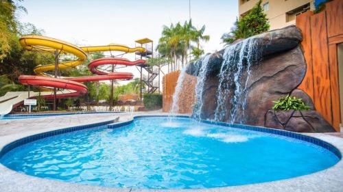 Golden Dolphin Grand Hotel - Apt 2 quartos comporta até 7 hóspedes mais uma criança de até 5 anos