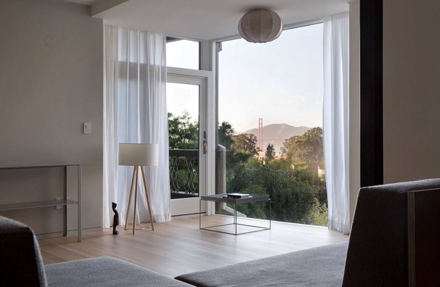 Golden Gate Oasis: Modern and Cozy