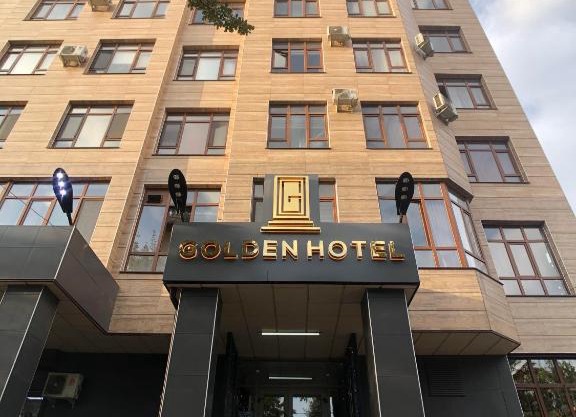 Golden Hotel