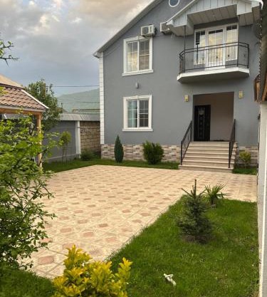 Golden House