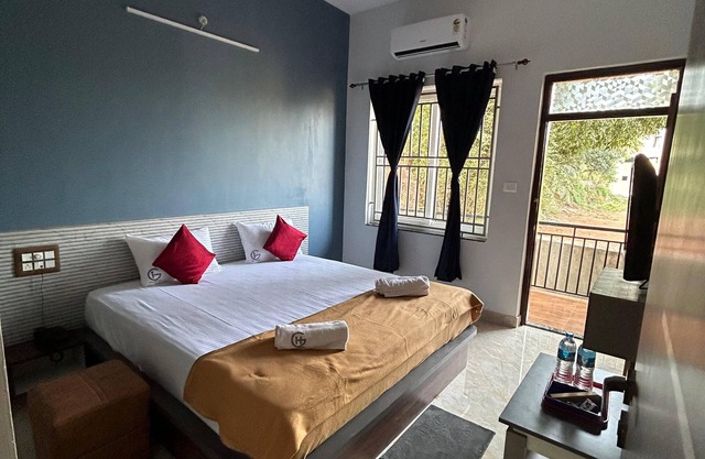 Golden IB'S Gokarna