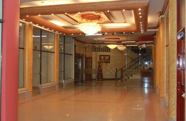 Golden Palace Hotel