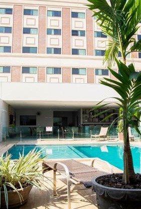 Golden Plaza Hotel