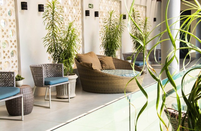 Golden Plaza Hotel