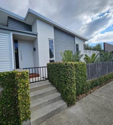 Golden Sands Beachside Cottage
