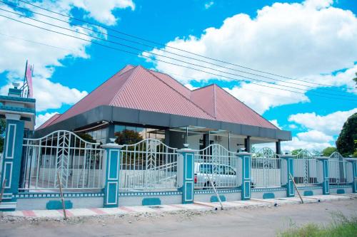 Golden Tours Hotel