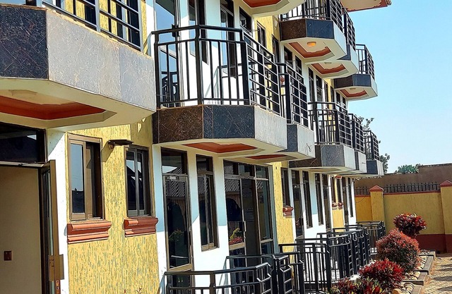 Golden View Hotel Ibanda