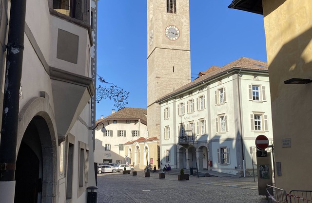 Goldengel Suite en el corazón de Caldaro con clima y Wi-Fi