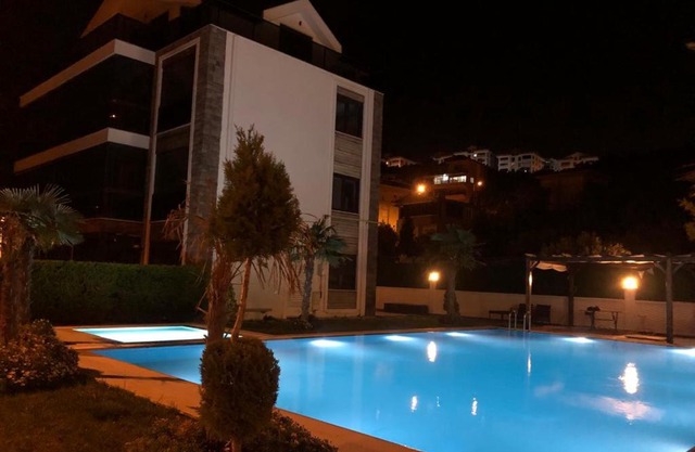 GOLDSUİT RESİDANCE