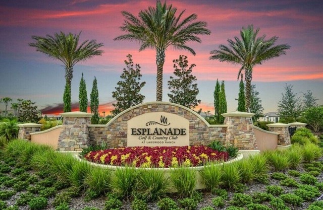 Golf Country Club Resort Lifestyle. Lakewood Ranch 1st Floor, 2Bed