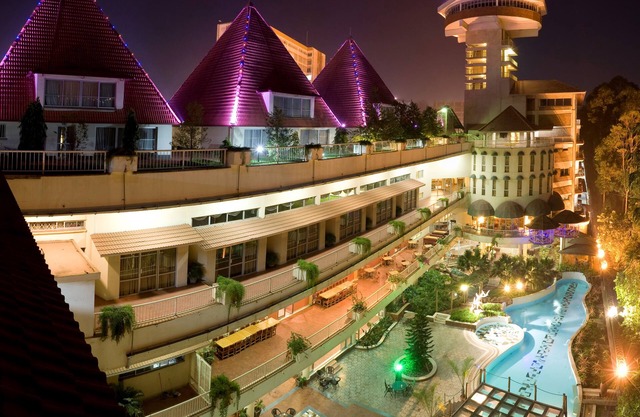 Golf Course Hotel