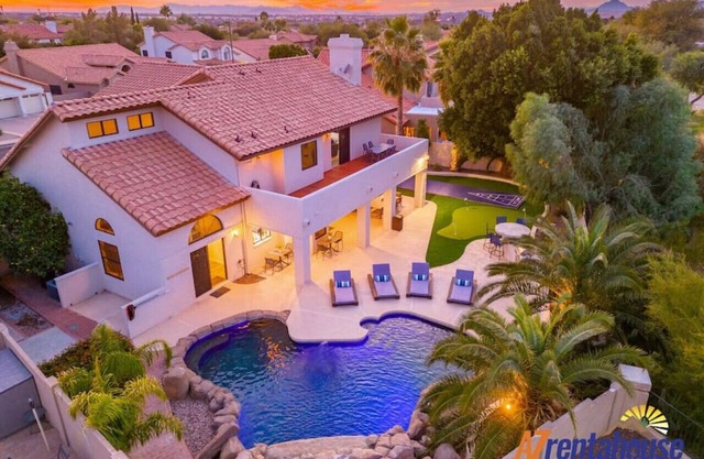 Golf Course Stunning Villa+Shuffleboard+Puttputt+HeatedPool+WaterFeature+PokerTable