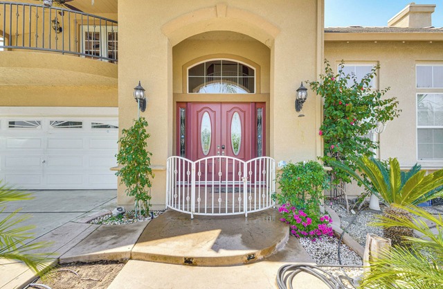 Golf, Fish & More: Cozy Safari Unit in Atwater!
