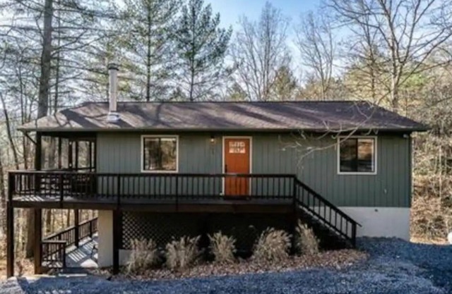 Golf & Mountain Bike FREE! Cozy Cabin Getaway w/ 5 Resort Passes