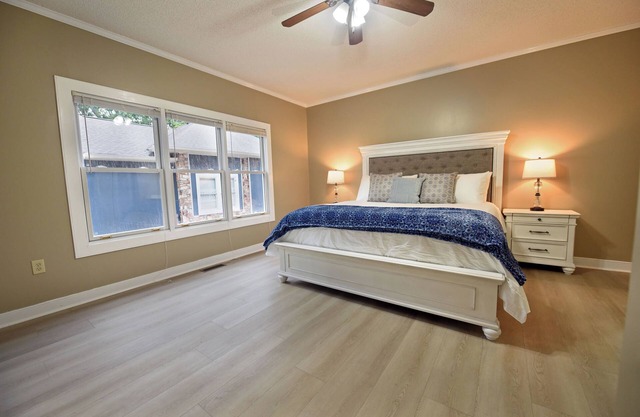 Golfside LARGE 2BR/2BA + Resort Pool Access