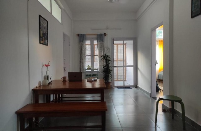 Golpo - Stories and Stays