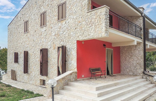 Alojamiento de 3 habitaciones en Cansano