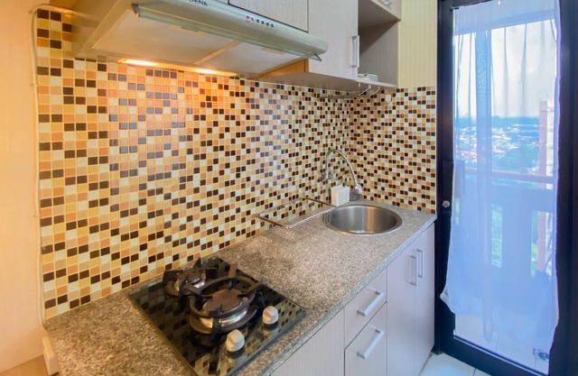 Good Deal 2Br At Kebagusan City Apartment